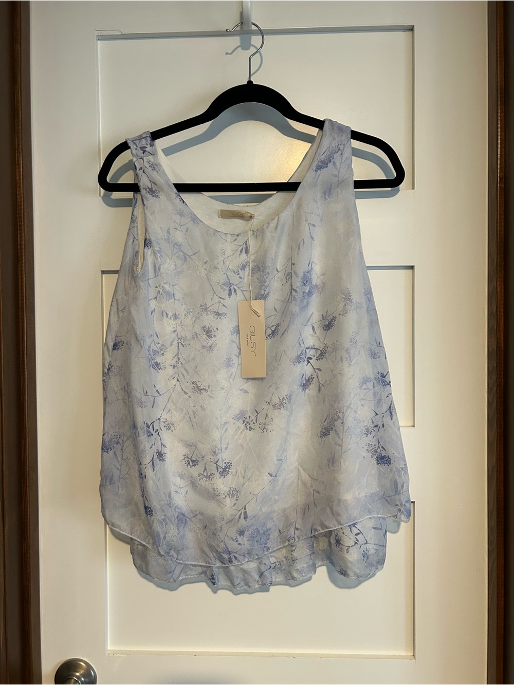 Giusy Italy Tiered Delicate Floral Silk Tank Top Size Medium New with tag